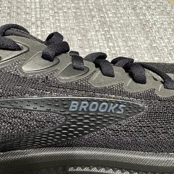 Brooks Ghost 17 woman’s shoe - Picture 11 of 14